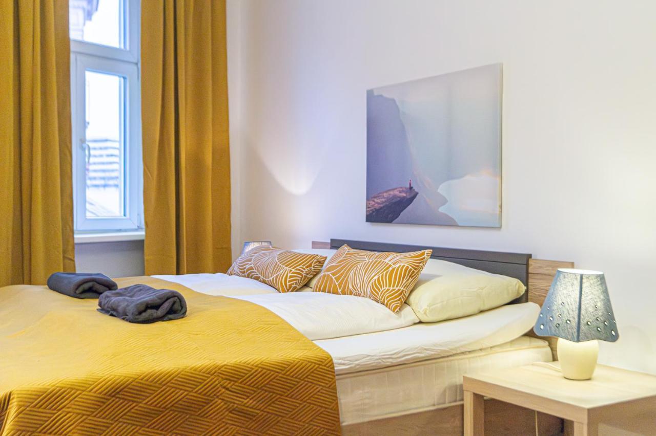 Economy 1Br Apartment Well Connected To The Whole City Vienna Exterior photo