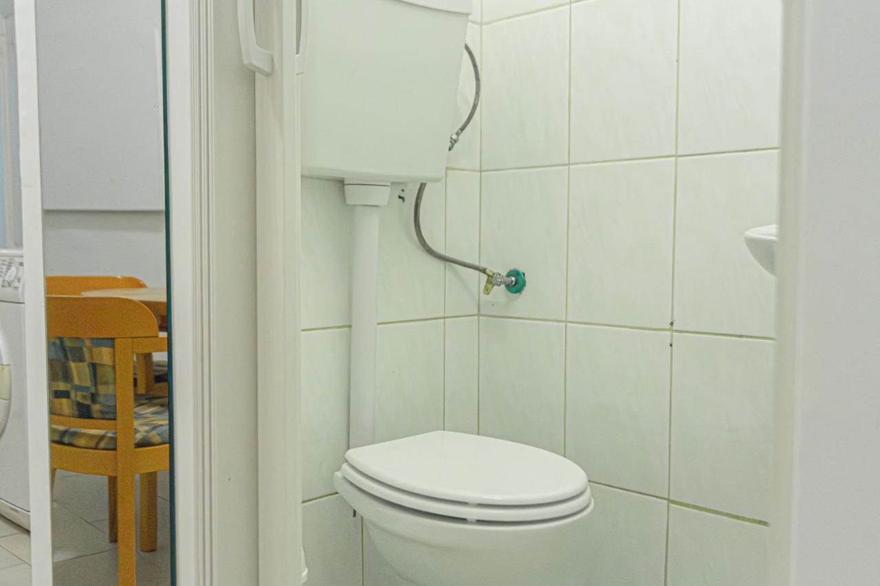 Economy 1Br Apartment Well Connected To The Whole City Vienna Exterior photo